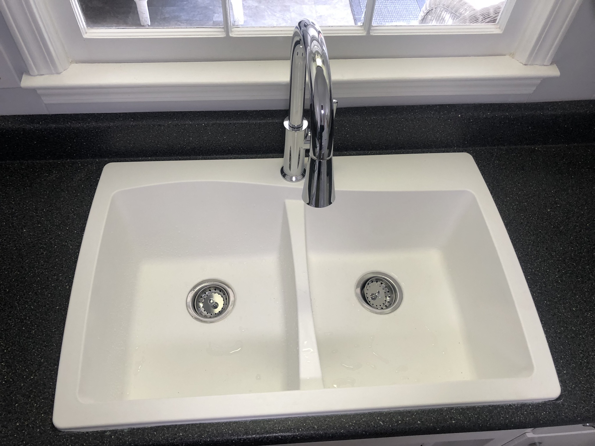 Kitchen sink